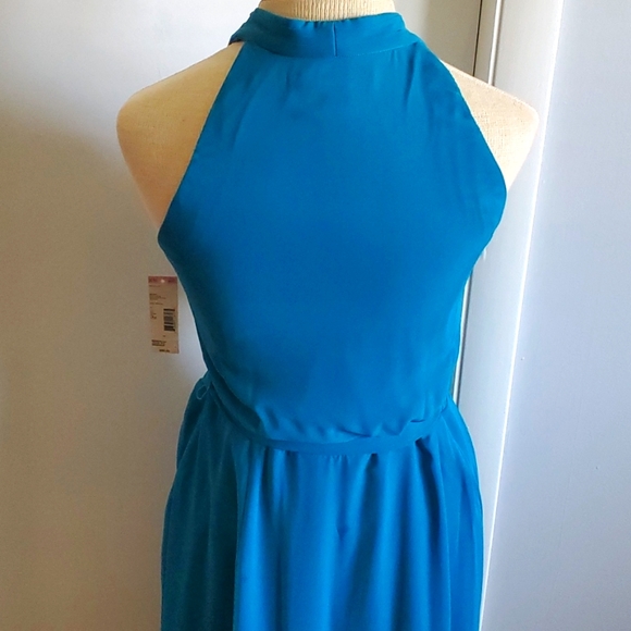 Elegant but Simple Teal Chiffon Dress - Picture 5 of 6